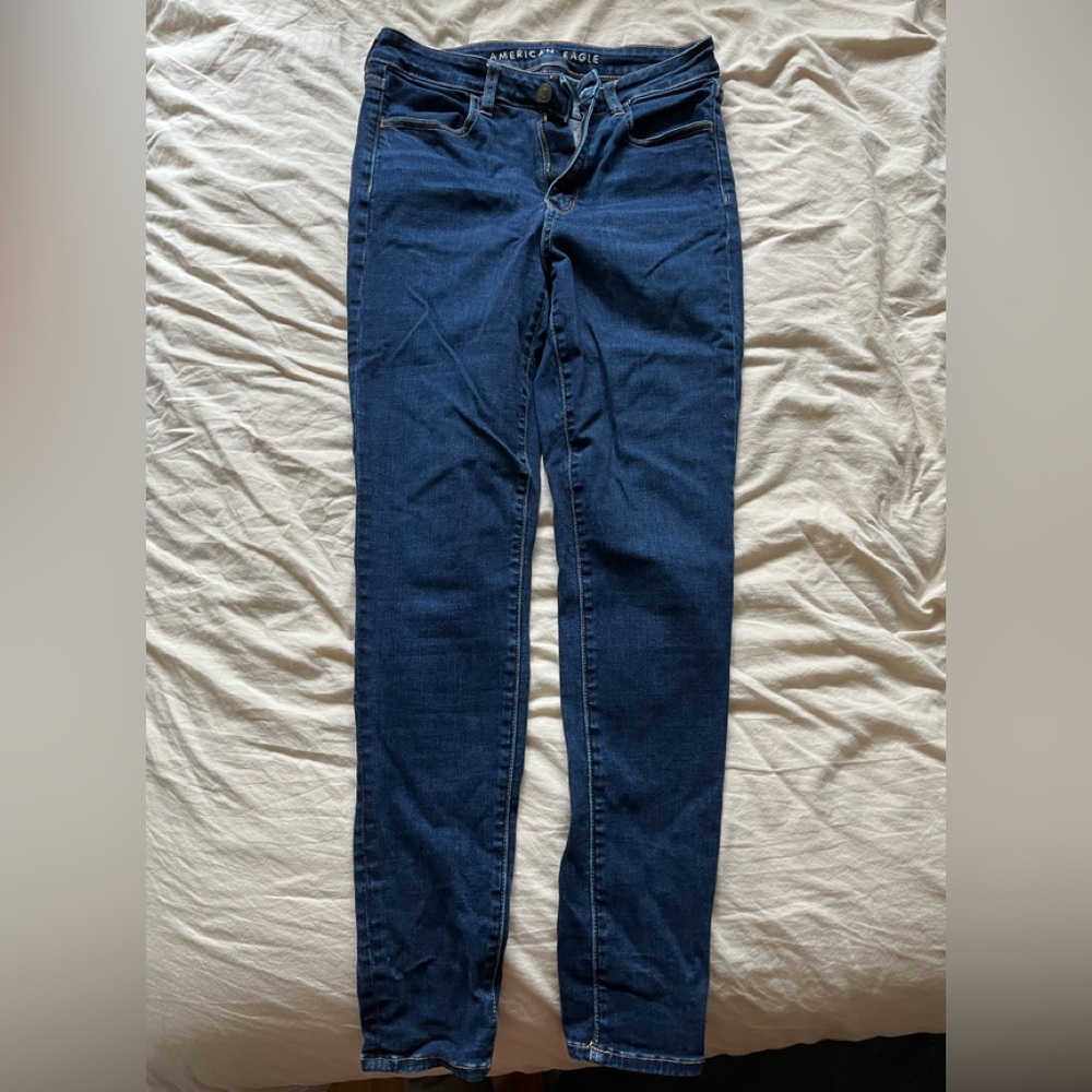 American Eagle Super High Rise Jegging Size 8